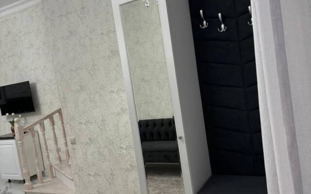 Частный Дом Дом в Центре