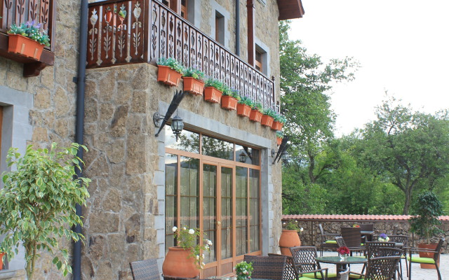 Hinyard Hotel