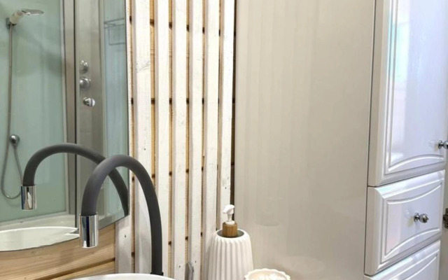 Частный дом с чаном и баней