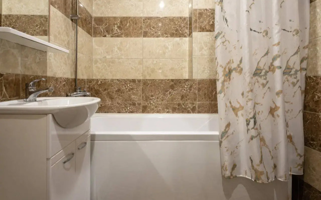 Sovremennaya V Tsentre Levoberezhyy Flat