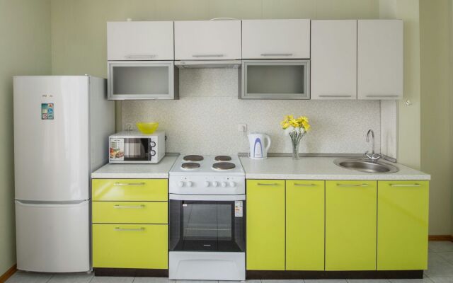 Апартаменты на площади Восстания