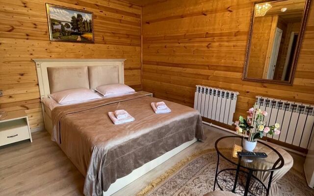 Golden Arkhyz Guest House