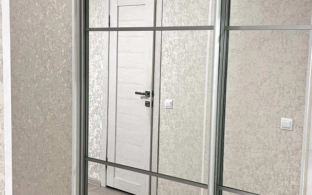 Na Uspenskogo 31b, 3 Spalnykh Mesta Flat