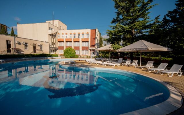 Kurortny Hotel Atelika Voskhod 2**