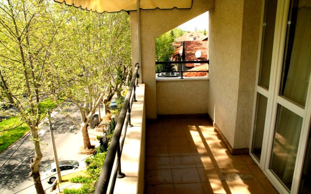 Vila Bulevar Apart-Hotel