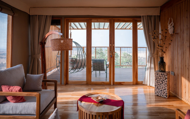 Neptune Serengeti Luxury Hotel