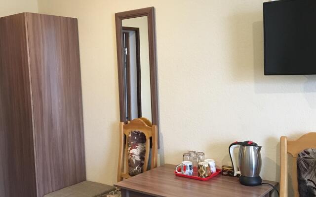 Alex House Guest house
