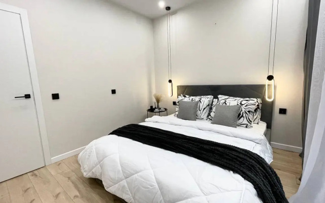 Yousinn Krasny Pr 167 Apartments