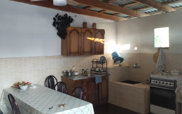 Tsitrus 21 Guest House