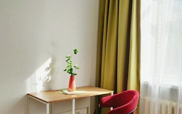 Апартаменты на улице Маршала Бирюзова 18