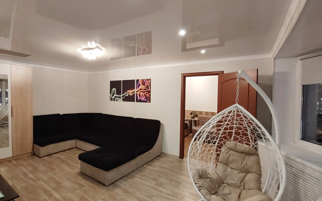 S Vidom Na Ploschad Pyat Uglov Flat