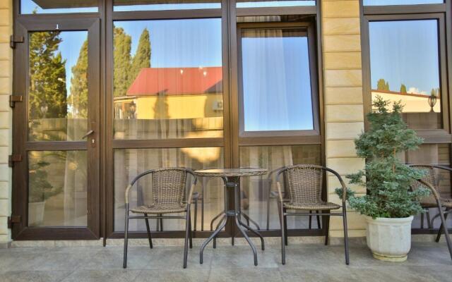 Dana Hotel