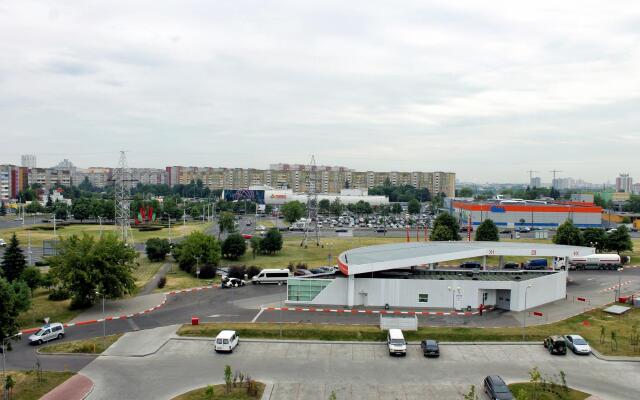 Ist Taym Hotel TGB