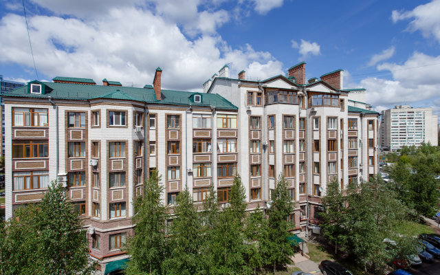 Na Suleymanovoy 3 Apartments
