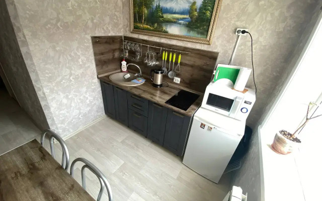 Na Prospekte Mira 197a Flat