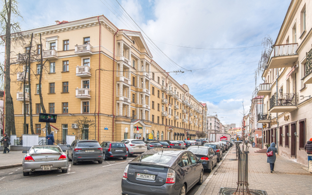 Apartamenty Komfort V Istoricheskom Tsentre  Apartments