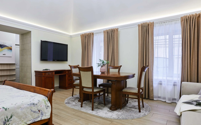 Квартира Flatstay нa 4 чeлoвeка у Медного Всадника