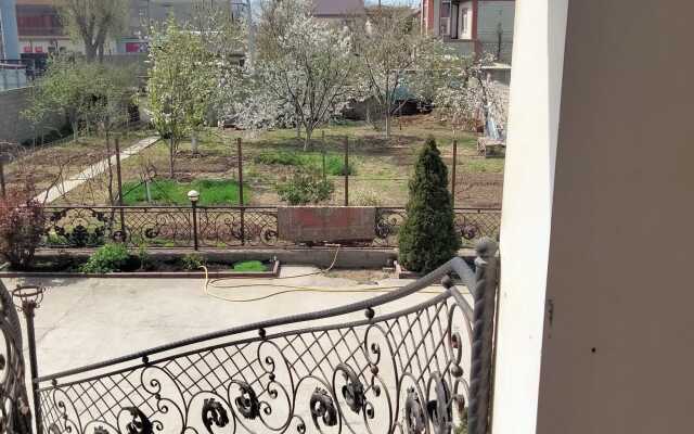 Гостевой Комплекс Жасмин