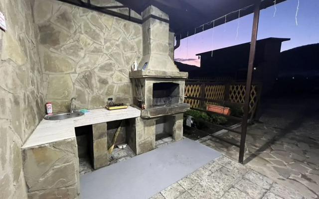 Dlya Spokojnoy Otdyxa, S Baney I Mangalom Private house