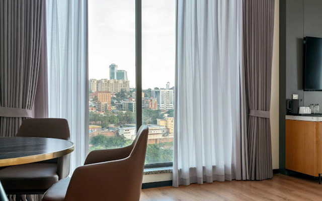 Bamus Sarovar Portico Hotel