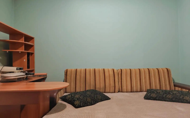 Квартира уютная трехкомнатная  на Демократической 35