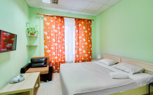 Turist Na Soldatskoj Mini-Hotel