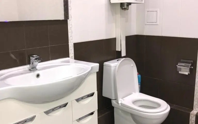 Квартира 13-я Гвардейская центр