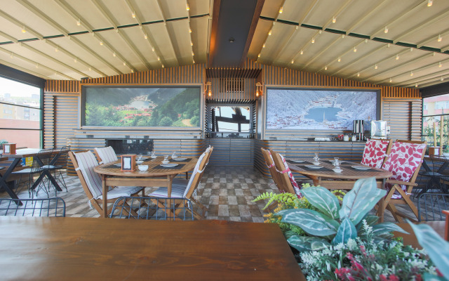 Quantum Hotel