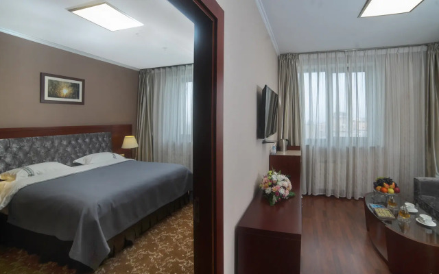 Grand Voyage Hotel