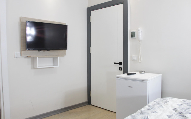 Отель Solo Suites