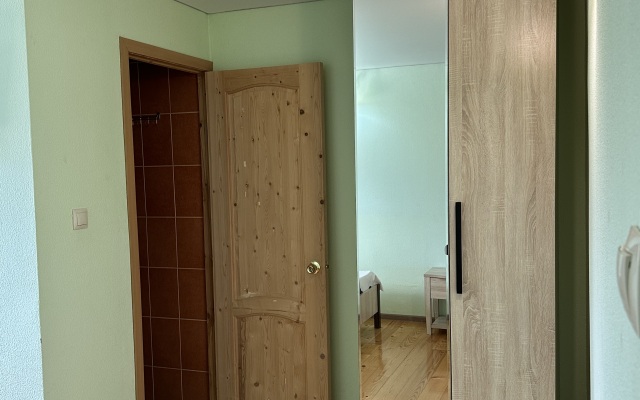 Amra Guest house