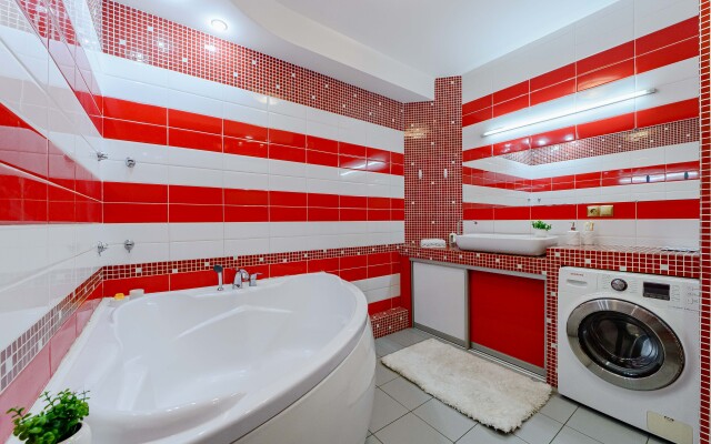 Евротрехкомнатные Апартаменты Stepanenkov для 7 гостей на Белинского 177