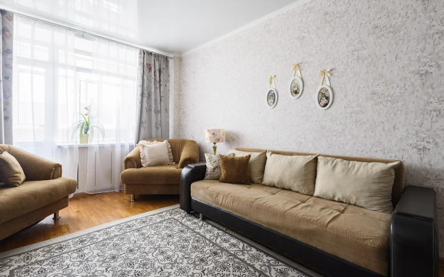 Квартира Лево-Булачная 50