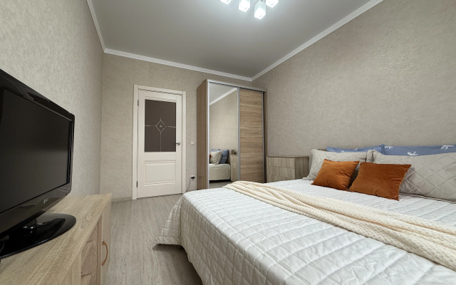 Апартаменты двухкомнатные Разведчиков 8/3