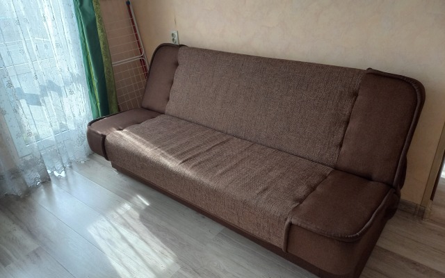 Апартаменты Уютная квартира в центре города Черняховского 36