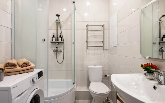 Sunmarine na ulitse Anny Akhmatovoy Apartments