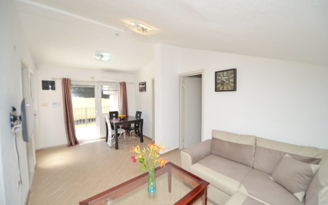 MyStras Apartments