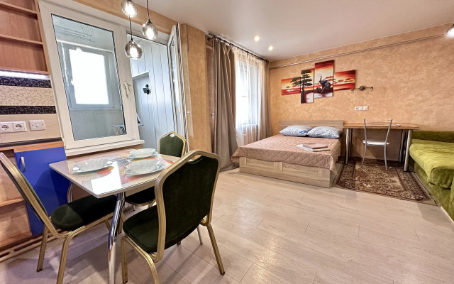 Квартира KrasInn-студия на Караульной 38