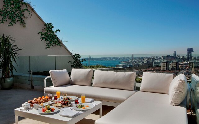 Conrad Istanbul Bosphorus