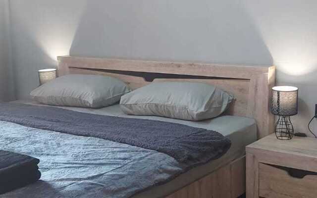 Flat na Prostornoy 36/7