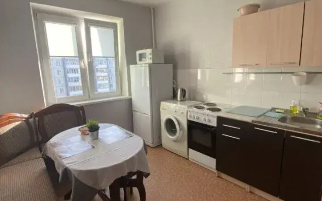 V Tsentralnom Rayone Chelyabinska Flat