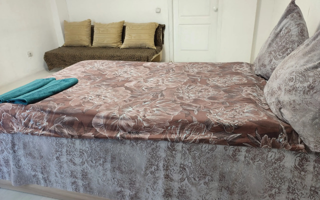 Квартира на Героя России Ильфата Закирова 16