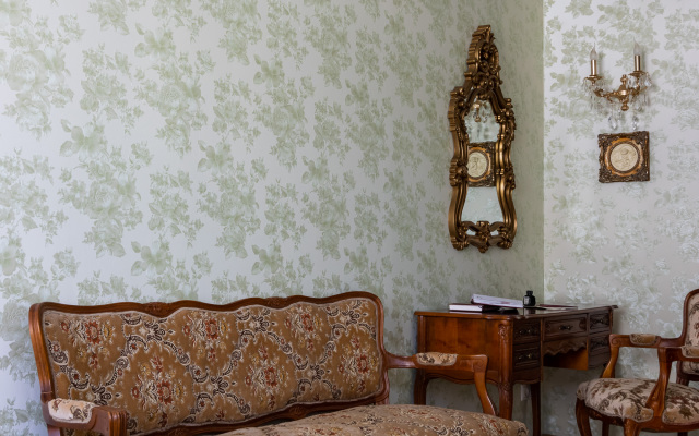 Апартаменты Aristocrat Flat