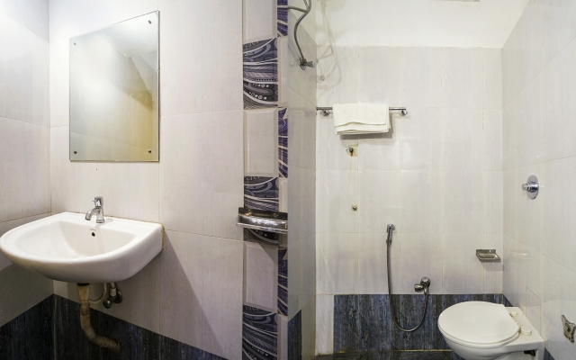 Mishra Hotel