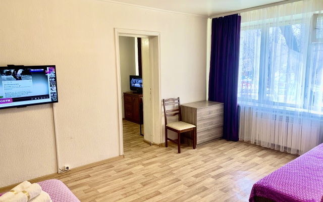 Апартаменты квартира на Малая Тульская 8