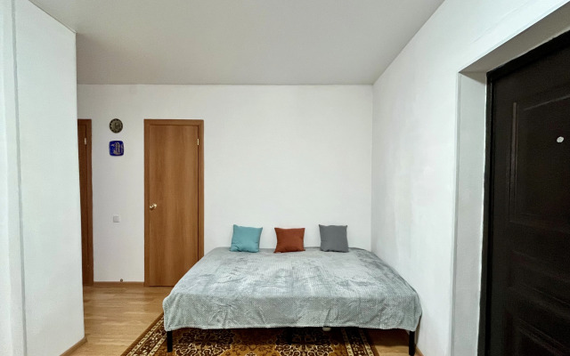 Na Stroitelnoy Ulitse 2 Flat