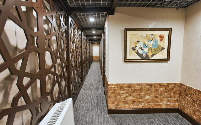 Khamsa Hotel