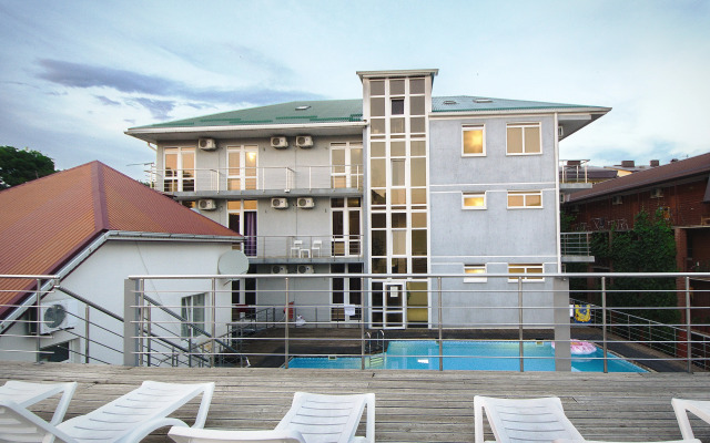 Lotos Hotel