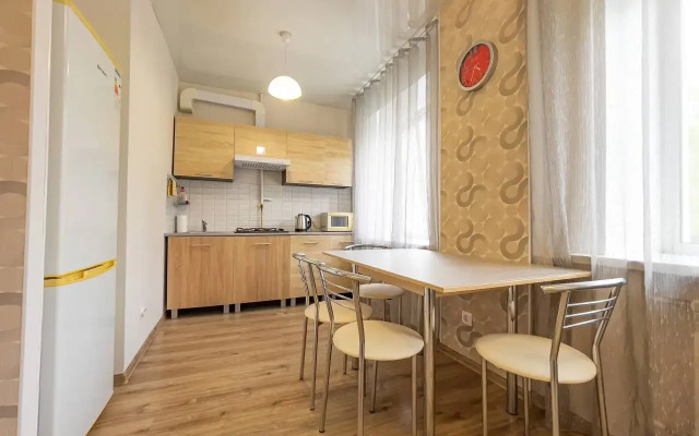 Trehkomnatnaya Flat