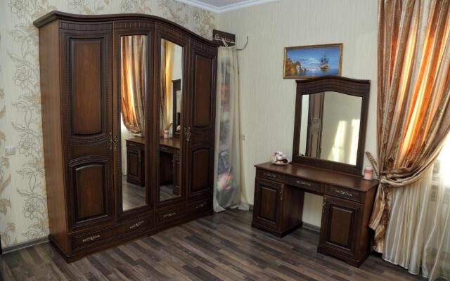 L'yuis Rostov Na Donu Guest House